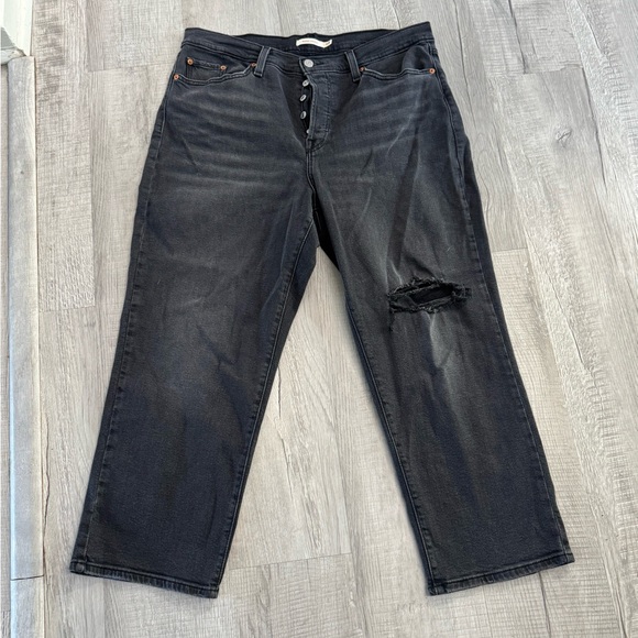 Levi's Charcoal Straight Leg Jeans for Women - Picture 1 of 7